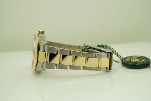 BRAND NEW Rolex 124273 EXPLORER 1 18K YELLOW GOLD STAINLESS STEEL 36MM 2021 FULL SET - Image 5