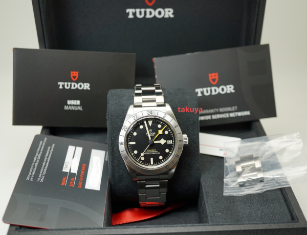 BRAND NEW Tudor BLACK BAY PRO 79470 STAINLESS STEEL BRACELET 39MM 2022 MODEL FULL SET - Image 2