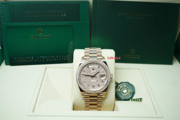 BRAND NEW Rolex 228345RBR DAY DATE 40 ROSE GOLD DIAMOND BEZEL PAVE DIAMONDS DIAL 2022 FULL SET - Image 2