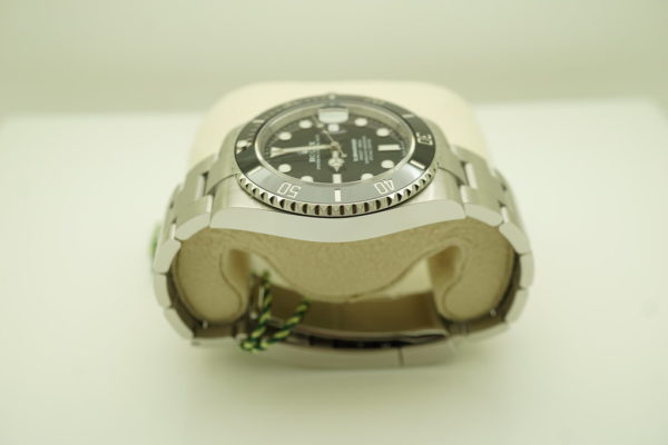 BRAND NEW Rolex 126610LN SUBMARINER DATE 41MM 2022 NEW MODEL COMPLETE SET - Image 4