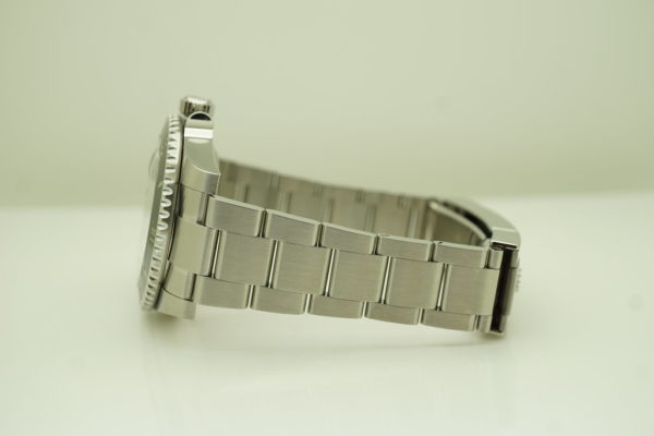 Rolex 116610LN SUBMARINER CERAMIC DATE 40MM 2020 WARRANTY DISCONTINUED FULL SET - Image 5