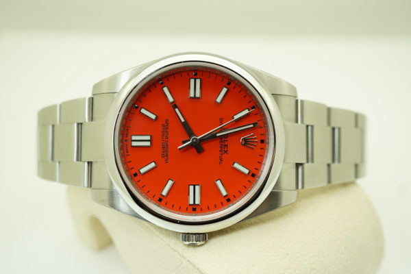 MINT Rolex 124300 OYSTER PERPETUAL 41 CORAL RED DIAL 2021 WARRANTY FULL SET - Image 9
