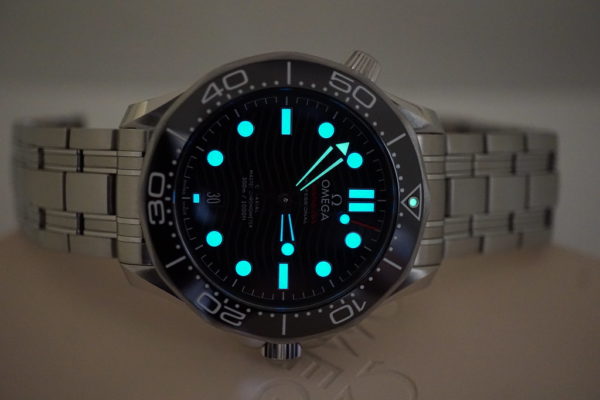 Omega SEAMASTER DIVER 300M BLACK WAVE DIAL BRACELET 2022 COMPLETE SET - Image 11