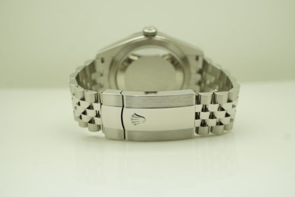 Rolex 326934 SKY-DWELLER BLUE DIAL JUBILEE BAND 2022 WARRANTY FULL SET - Image 7