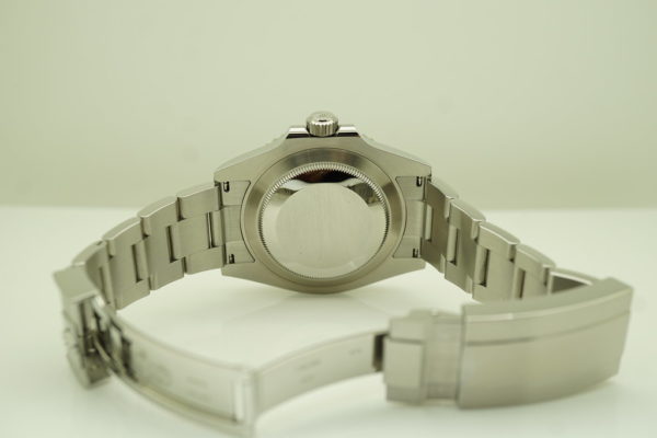 MINT Rolex 126610LN SUBMARINER DATE 41MM NEW MODEL 2020 WARRANTY FULL SET - Image 8