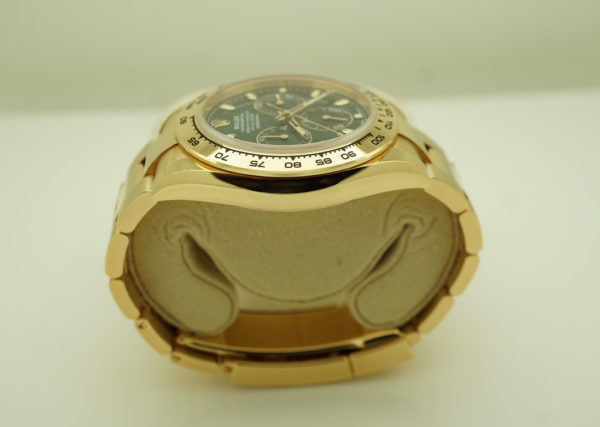Rolex 116508 DAYTONA 18K YELLOW GOLD GREEN DIAL 2020 WARRANTY FULL SET - Image 4