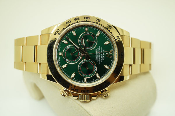 Rolex 116508 DAYTONA 18K YELLOW GOLD GREEN DIAL 2020 WARRANTY FULL SET - Image 9