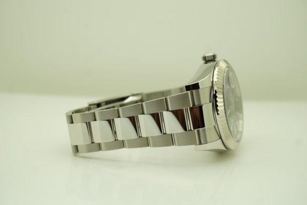 Rolex 326934 SKY-DWELLER BLUE DIAL OYSTER BRACELET 2022 COMPLETE SET - Image 6