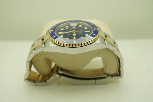 Rolex 116613LB SUBMARINER 2 TONE SUNBURST BLUE DIAL 2019 WARRANTY FULL SET - Image 4