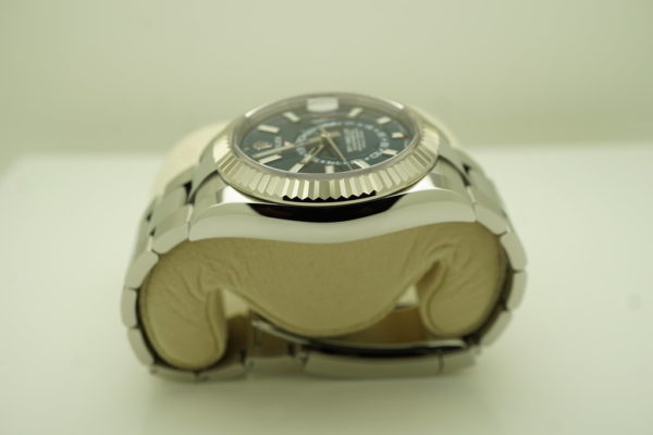 Rolex 326934 SKY-DWELLER BLUE DIAL OYSTER BRACELET 2022 COMPLETE SET - Image 4