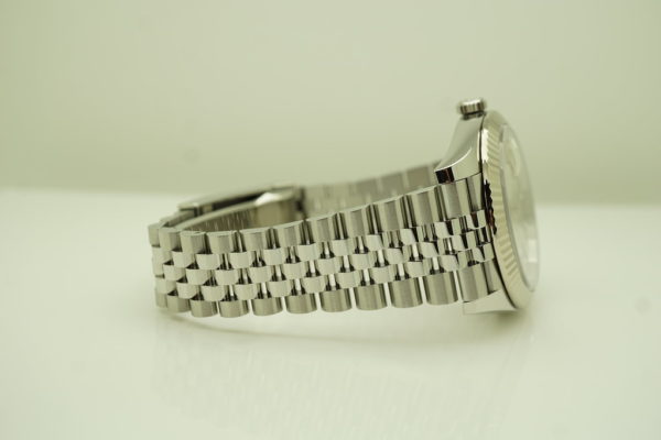 Rolex 126334 DATEJUST 41 FLUTED BEZEL SILVER STICK DIAL JUBILEE BAND FULL SET - Image 6