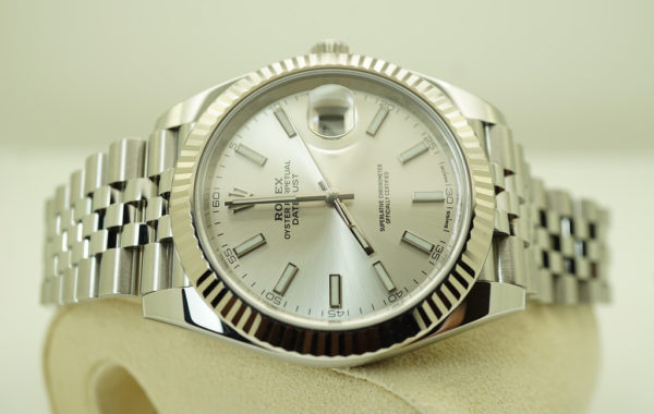Rolex 126334 DATEJUST 41 FLUTED BEZEL SILVER STICK DIAL JUBILEE BAND FULL SET - Image 10