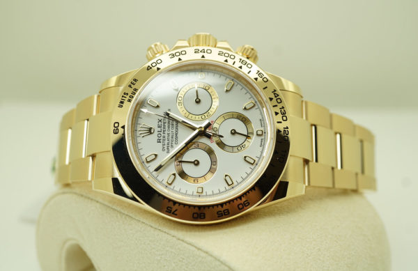 BRAND NEW Rolex 116508 DAYTONA 18K YELLOW GOLD WHITE DIAL 2022 COMPLETE SET - Image 10