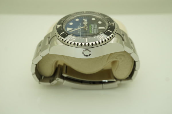 Rolex 126660 DEEPSEA D-BLUE DIAL JAMES CAMERON NEW MODEL 2021 WARRANTY FULL SET - Image 4