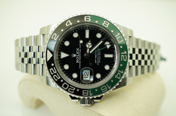BRAND NEW Rolex 126720VTNR GMT MASTER II LEFTY BLACK GREEN SPRITE JUBILEE 2022 MODEL - Image 9