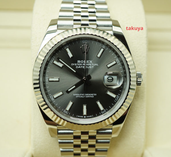 Rolex 126334 DATEJUST 41 FLUTED BEZEL DARK RHODIUM DIAL JUBILEE BAND FULL SET