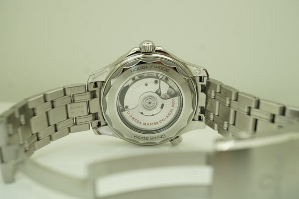 Omega SEAMASTER DIVER 300M BLUE WAVE DIAL BRACELET 2022 COMPLETE SET - Image 8