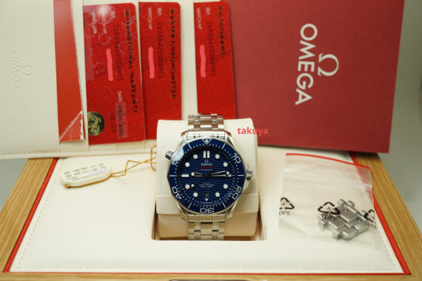 Omega SEAMASTER DIVER 300M BLUE WAVE DIAL BRACELET 2022 COMPLETE SET - Image 2