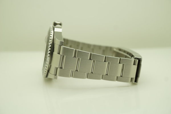 MINT Rolex 126610LN SUBMARINER DATE 41MM NEW MODEL 2022 WARRANTY FULL SET - Image 5