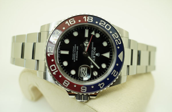 Rolex 126710BLRO PEPSI GMT MASTER 2 RED BLUE BEZEL OYSTER BAND 2021 FULL SET - Image 9
