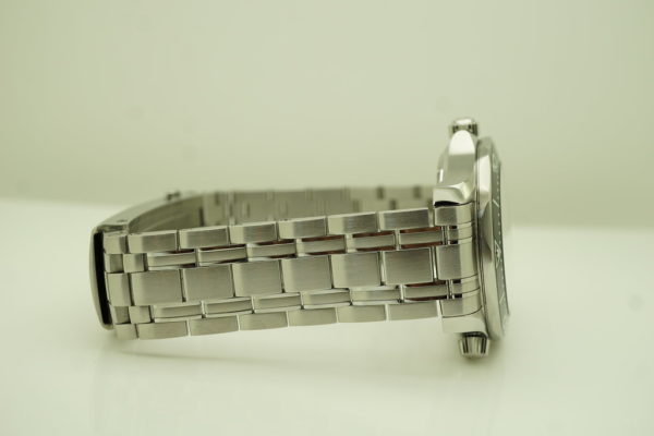 Omega SEAMASTER DIVER 300M WHITE WAVE DIAL BRACELET 2021 COMPLETE SET - Image 6