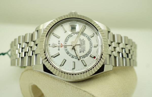 BRAND NEW Rolex 326934 SKY-DWELLER WHITE DIAL JUBILEE BRACELET 2022 FULL SET - Image 10