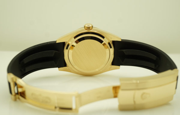 Rolex 326238 SKY-DWELLER YELLOW GOLD BLACK DIAL OYSTERFLEX 2021 FULL SET - Image 6