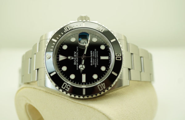 Rolex 126610LN SUBMARINER DATE 41MM NEW MODEL 2022 WARRANTY FULL SET - Image 10