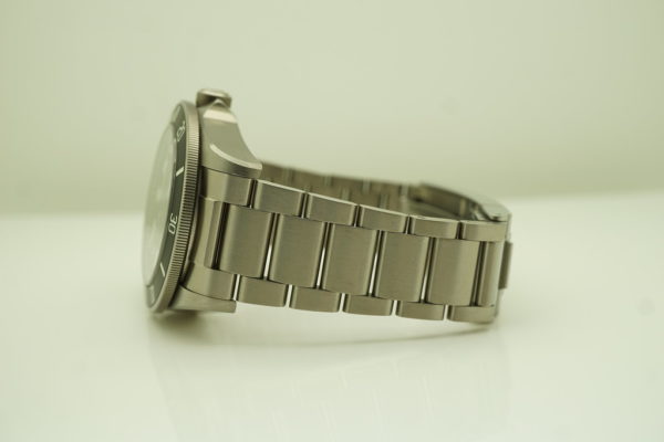 Tudor 25600TN PELAGOS TITANIUM BLACK DIAL 42MM 2022 WARRANTY FULL SET - Image 5
