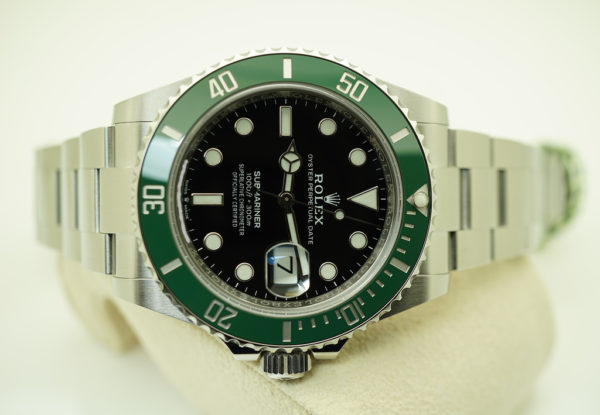 BRAND NEW Rolex 126610LV SUBMARINER GREEN BEZEL STARBUCKS 41MM 2022 FULL SET - Image 9