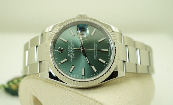 BRAND NEW Rolex 126234 DATEJUST 36 FLUTED BEZEL MINT GREEN DIAL 2022 MODEL FULL SET - Image 10