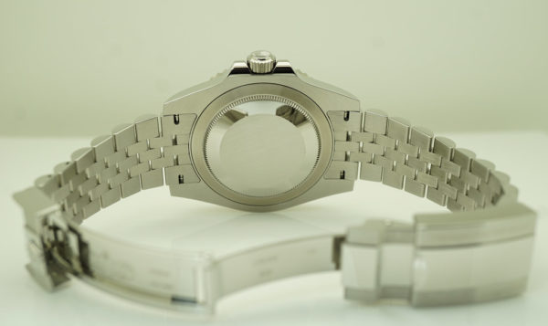 Rolex 126710BLNR GMT MASTER II BLACK BLUE BEZEL JUBILEE BAND 2021 FULL SET - Image 8