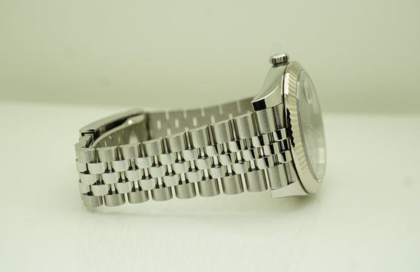 Rolex 126334 DATEJUST 41 FLUTED BEZEL WIMBLEDON DIAL JUBILEE 2021 FULL SET - Image 6