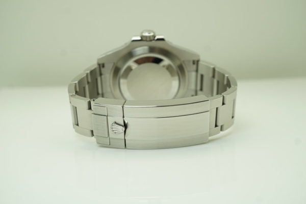 Rolex 126610LV SUBMARINER GREEN BEZEL STARBUCKS 41MM 2022 FULL SET - Image 7