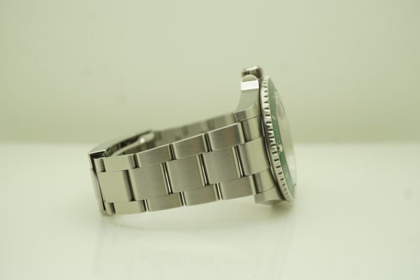 Rolex 126610LV SUBMARINER GREEN BEZEL STARBUCKS 41MM 2022 FULL SET - Image 6