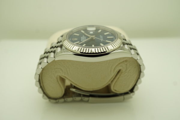 Rolex 126334 DATEJUST 41 FLUTED BEZEL BLUE STICK DIAL JUBILEE BAND 2021 FULL SET - Image 4