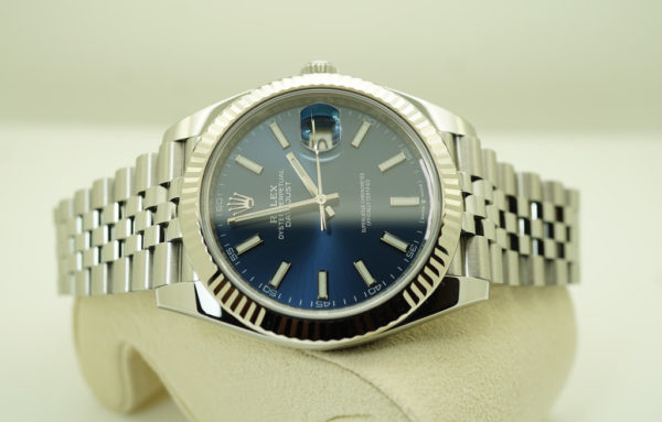 Rolex 126334 DATEJUST 41 FLUTED BEZEL BLUE STICK DIAL JUBILEE BAND 2021 FULL SET - Image 10