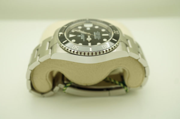 BRAND NEW Rolex 126610LN SUBMARINER DATE 41MM 2022 NEW MODEL COMPLETE SET - Image 4