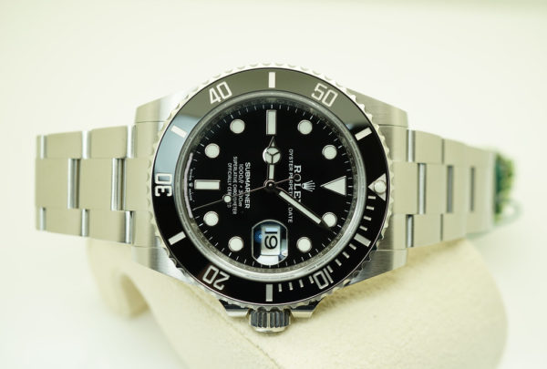 BRAND NEW Rolex 126610LN SUBMARINER DATE 41MM 2022 NEW MODEL COMPLETE SET - Image 9