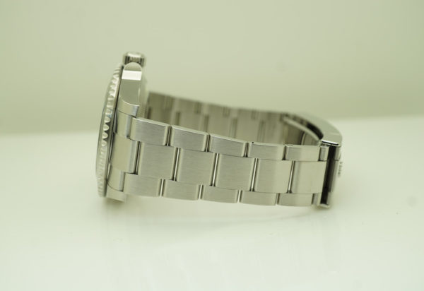 Rolex 124060 SUBMARINER NO DATE 41MM 2021 WARRANTY FULL SET - Image 5
