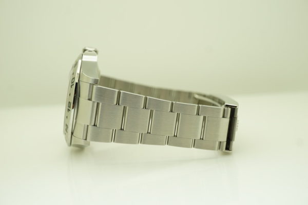MINT Rolex 226570 EXPLORER 2 POLAR WHITE DIAL NEW MODEL 2021 WARRANTY FULL SET - Image 5
