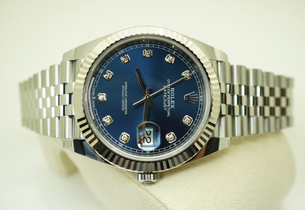 BRAND NEW Rolex 126334 DATEJUST 41 FLUTED BEZEL BLUE DIAMOND DIAL JUBILEE FULL SET - Image 9