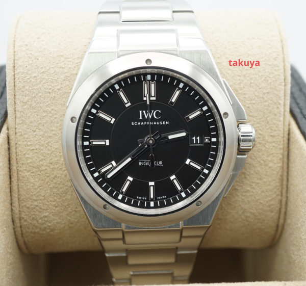 LIKE NEW IWC Ingenieur AUTOMATIC IW323902 BLACK DIAL STEEL BRACELET 40MM FULL SET