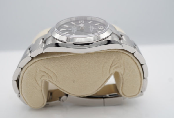 Rolex 124270 EXPLORER I FULL LUME DIAL 36MM NEW MODEL 2022 COMPLETE SET - Image 4