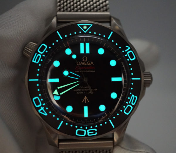 Omega SEAMASTER DIVER 300M 007 JAMES BOND TITANIUM MESH BRACELET FULL SET - Image 10