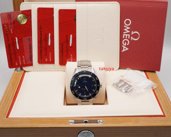 Omega SEAMASTER 300 STAINLESS STEEL BLUE DIAL BRACELET 2022 BOXES PAPERS - Image 2