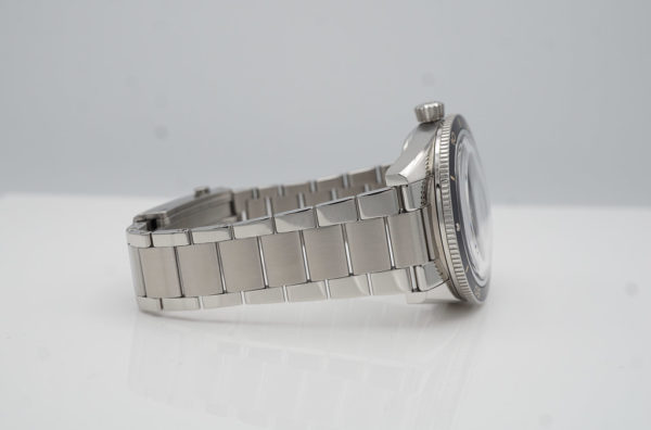 Omega SEAMASTER 300 STAINLESS STEEL BLUE DIAL BRACELET 2022 BOXES PAPERS - Image 6