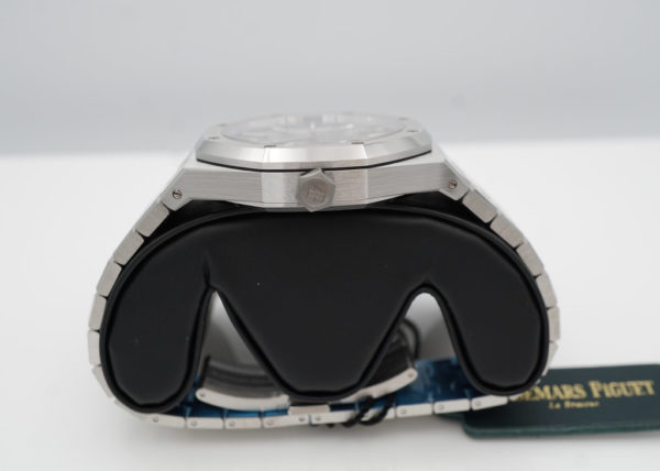 BRAND NEW Audemars PIGUET ROYAL OAK 50th ANNIVERSARY 15510ST GREY DIAL 2022 FULL SET - Image 3
