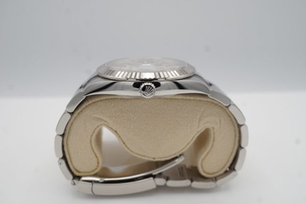 Rolex 126334 DATEJUST 41 FLUTED BEZEL SILVER STICK DIAL 2022 COMPLETE SET - Image 3