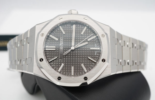 BRAND NEW Audemars PIGUET ROYAL OAK 50th ANNIVERSARY 15510ST GREY DIAL 2022 FULL SET - Image 10